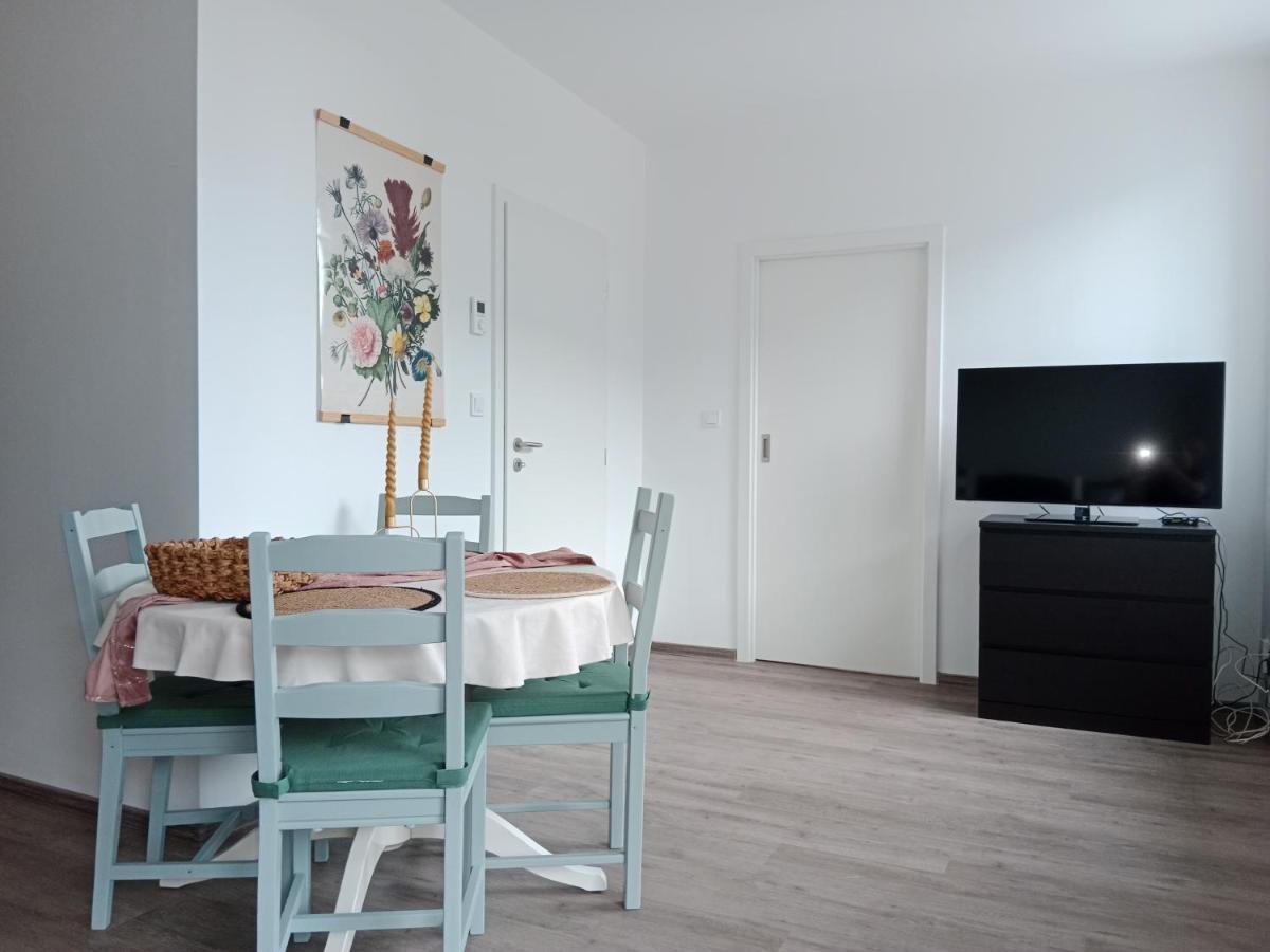 J&Z Apartman Όλομουτς Εξωτερικό φωτογραφία